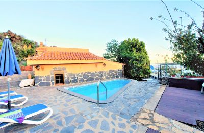 Piscina con vistas